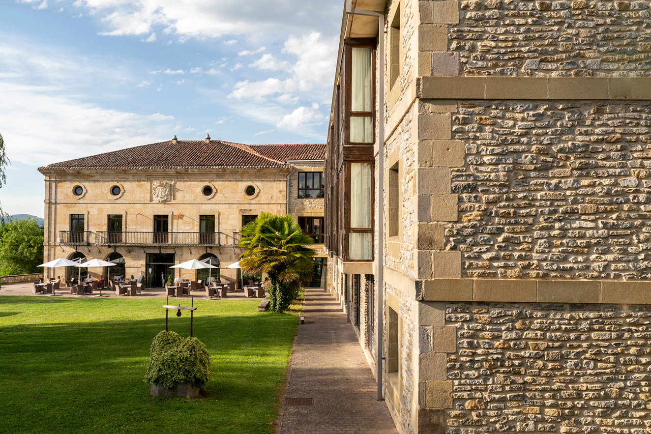 Exterior del Parador de Argómaniz (Álava)