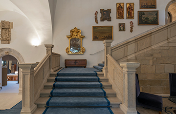 La majestuosa escalera