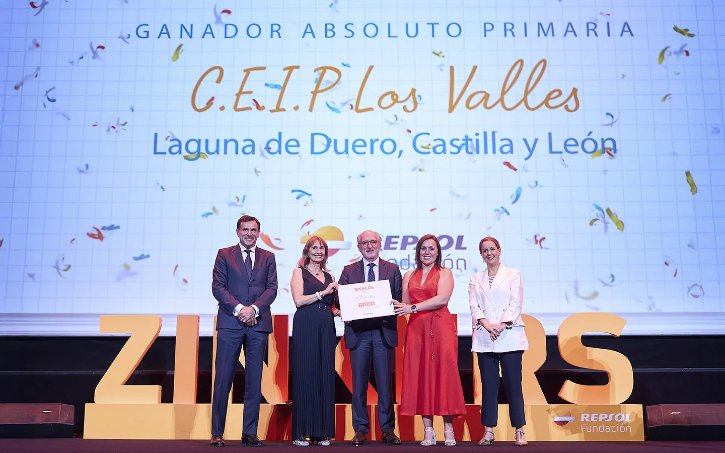 La educación juega un papel clave en la preparación de las nuevas generaciones para los retos del futuro